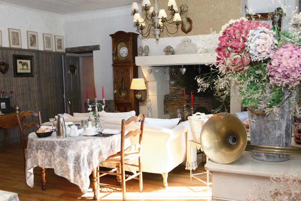 La Gentilhommiere Bed & Breakfast Chantepie Bagian luar foto